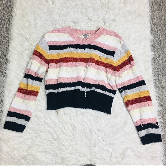 Charlotte Russe Distressed Cropped Sweater Striped Multicolor Size Large - Picture 3 of 13